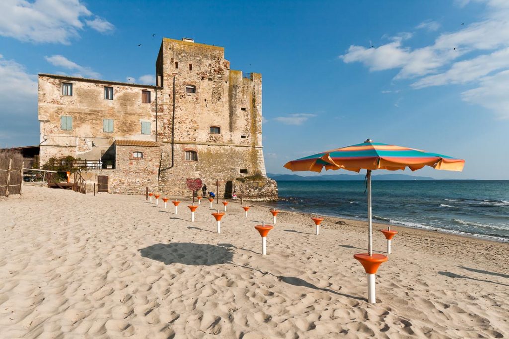 Spiagga in Toscana torre mozza